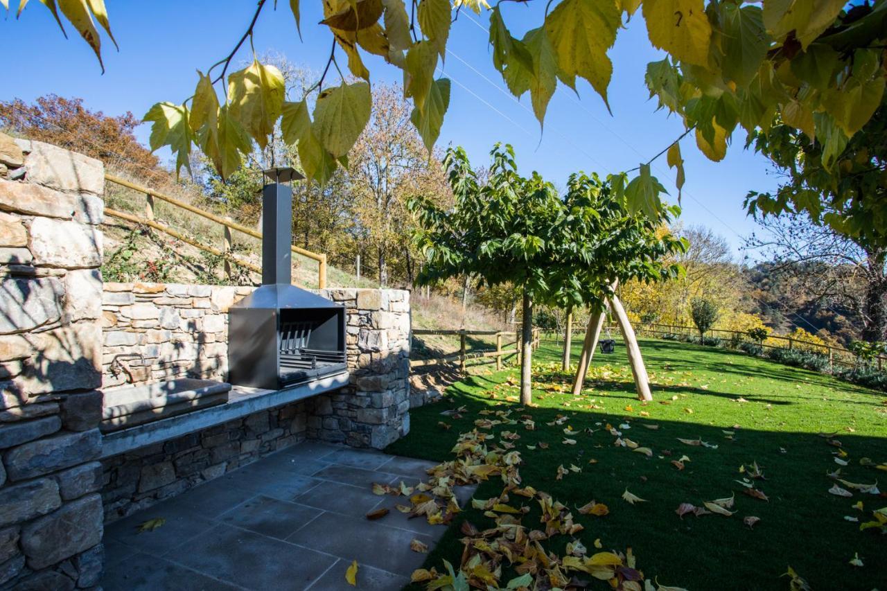 El Serradell Agroturisme Sant Joan de les Abadesses Exterior photo
